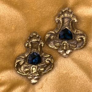 Handmade extra lightweight earrings